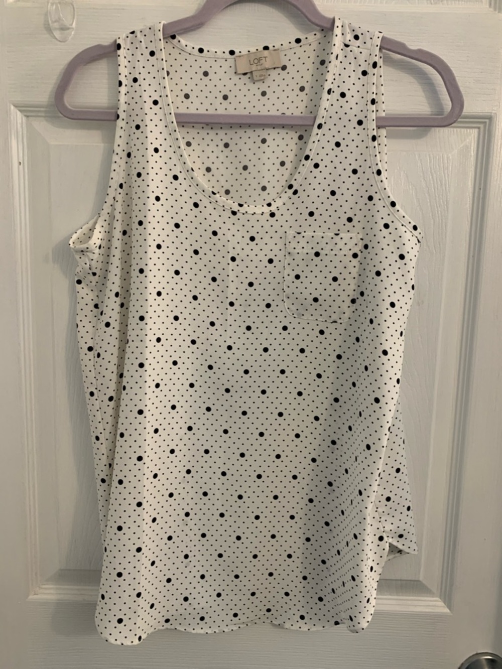 LOFT Women’s Black and White Polka Dot Tank Top blouse. Size small $8